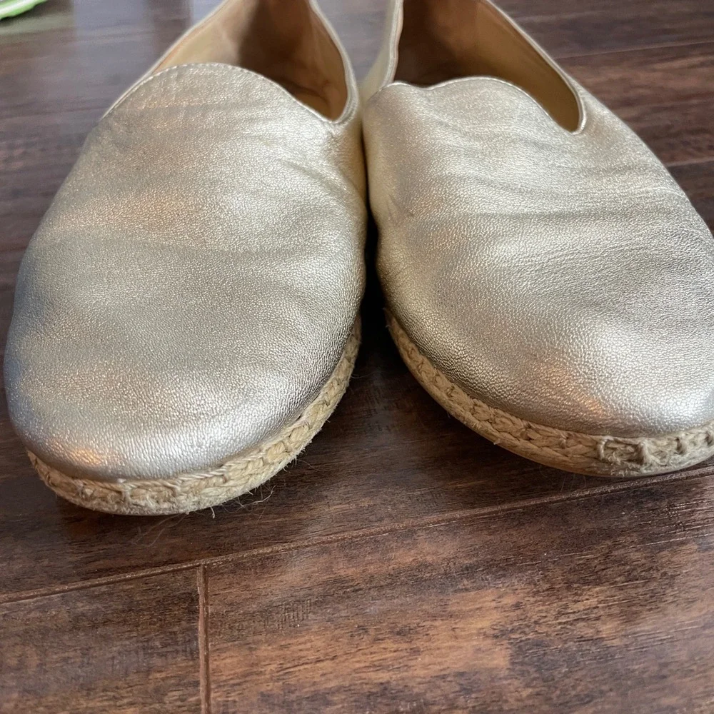 Vince Espadrille Flats Womens 7 Gold Metallic Leather Slip On Loafers Chic
